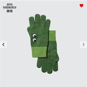 Anya Hindmarch Uniqlo collab green touch of wool heattech knitted gloves NWT